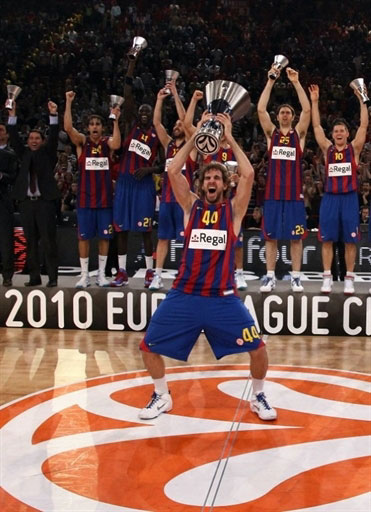 [NBA-湖人] 湖人建队太奇葩！艾顿软货，其余配角攻守不兼备，替补存多个混子