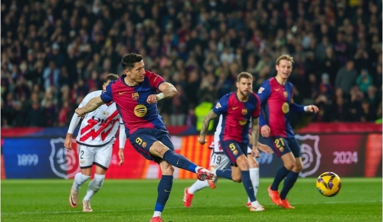 1-1，英超第8遭英超第19逼平，第83分钟遭绝平，曼联无缘升至第5