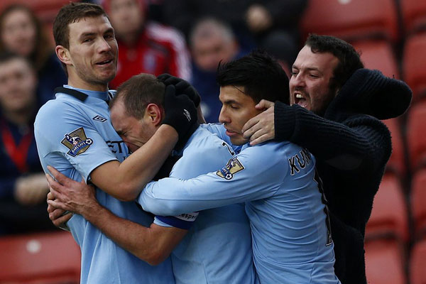 莱比锡中场海达拉300万欧加盟朗斯，签约至2029