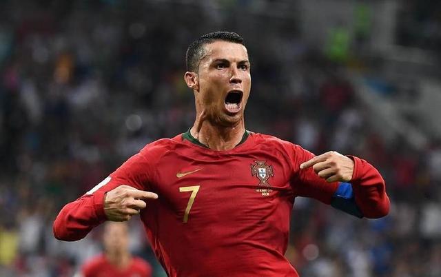 队报评法甲第14轮最佳阵：托万助朗斯登顶领衔，巴黎无人入选