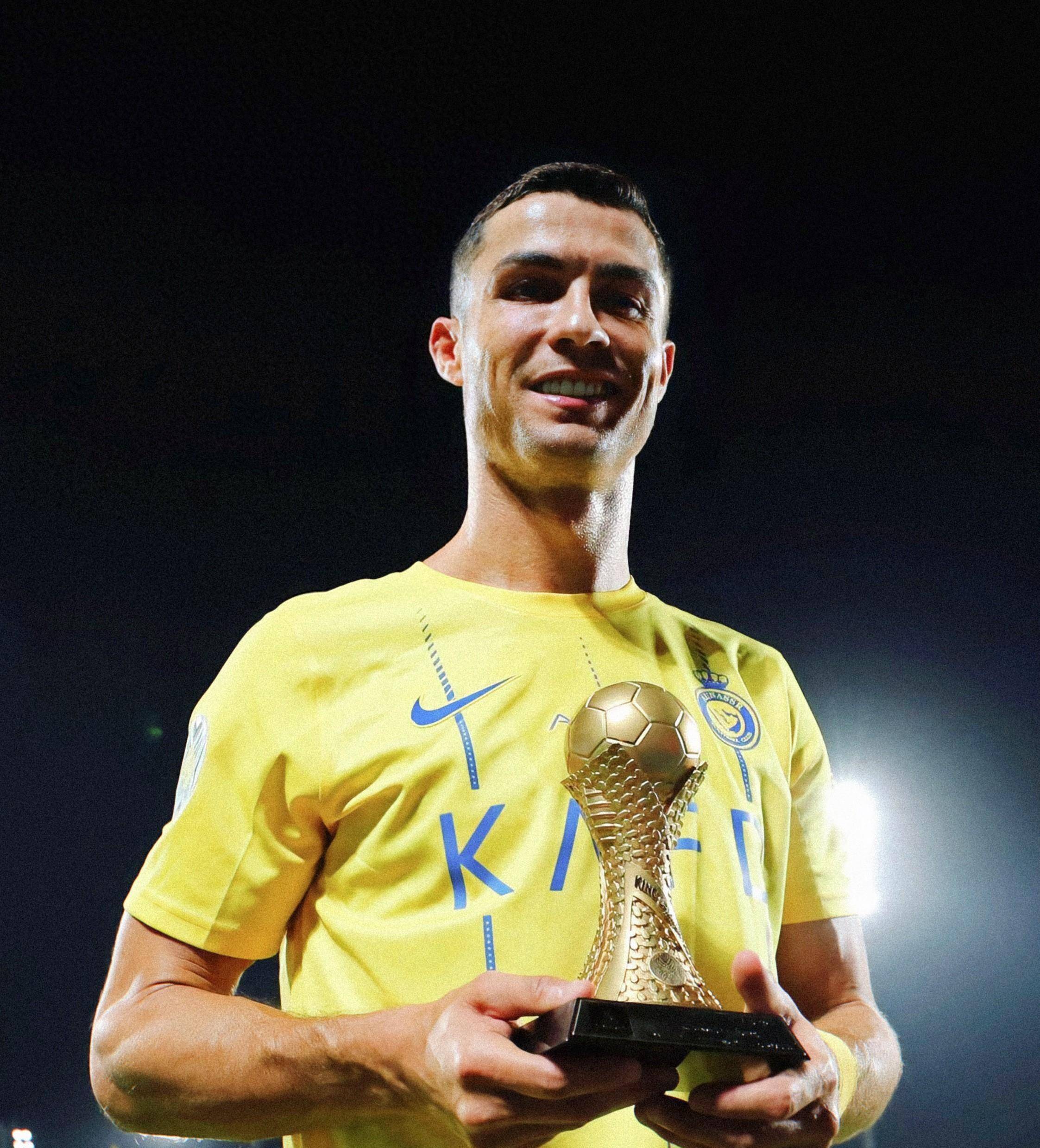 杰伦·布朗本赛季已经10次单节砍下15+，高居联盟第一