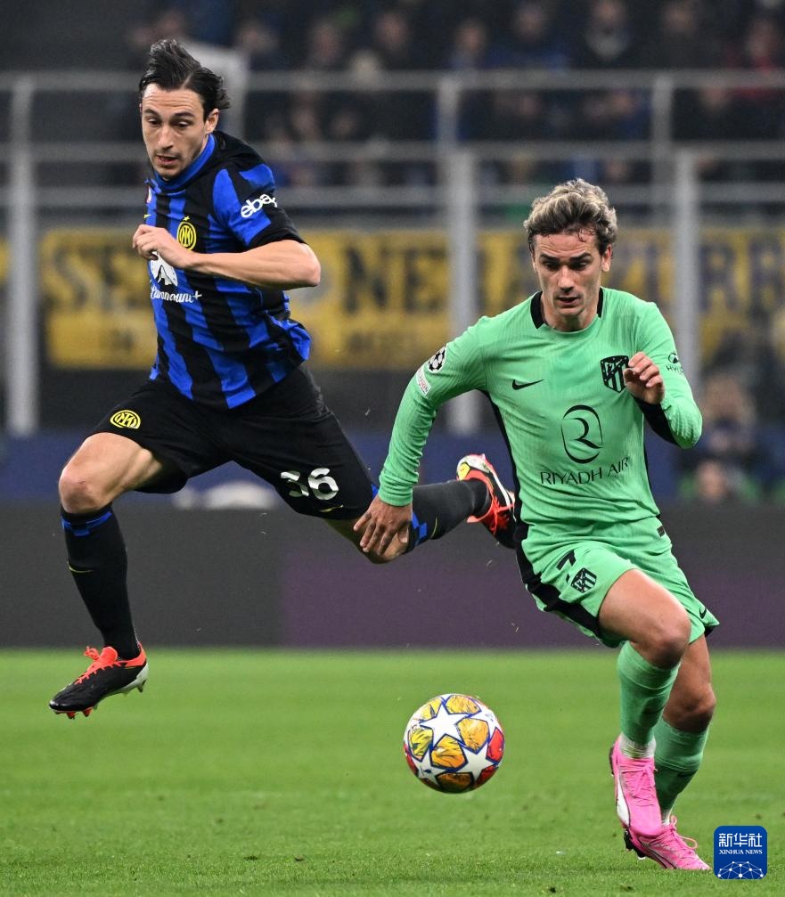 记者：虽然B费有伤在身，但仍然会出战今天与西汉姆的比赛